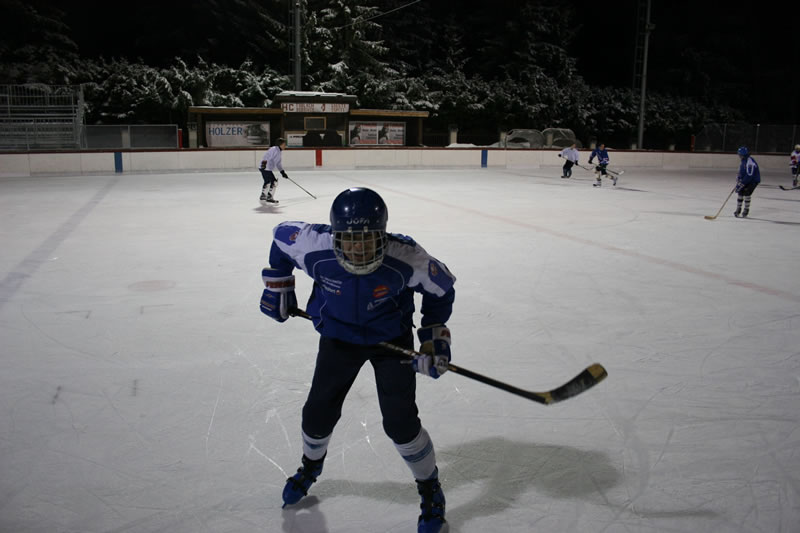 gal/Eishockeyspiel in Toblach/2008-02-02 SVR Eishockey 076.jpg